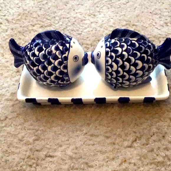 Other - Kissing Fish Salt Pepper Set on Tray Blue White